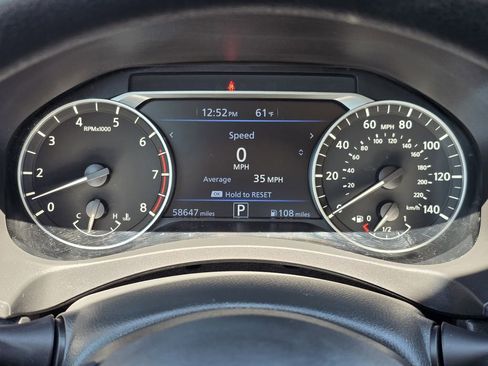 Used 2024 Nissan Altima 2.5 SV image 12