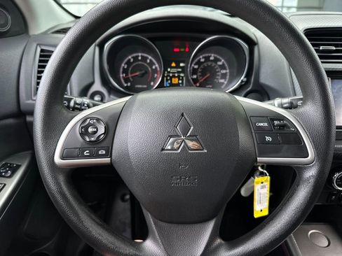 Used 2018 Mitsubishi Outlander Sport ES image 22