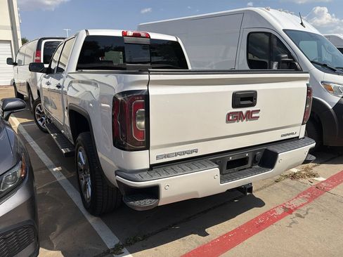 Used 2017 GMC Sierra 1500 Denali AWD/4WD image 4