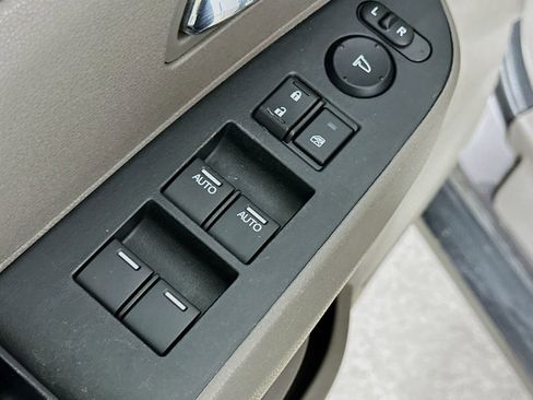 Used 2015 Honda Odyssey EX-L image 21