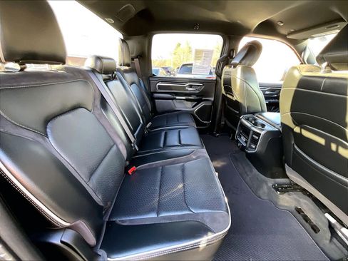 Used 2024 RAM 1500 Laramie image 17