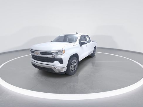Used 2023 Chevrolet Silverado 1500 LT AWD/4WD image 4