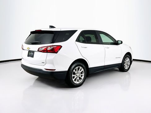 Used 2020 Chevrolet Equinox LS w/ LS Convenience Package image 9