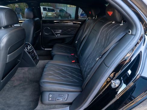 Used 2015 Bentley Flying Spur V8 image 85