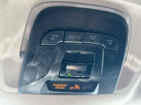 Used 2024 Toyota Corolla LE image 29