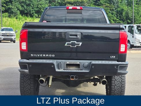 Used 2018 Chevrolet Silverado 1500 LTZ Z71 w/ LTZ Plus Package AWD/4WD image 3