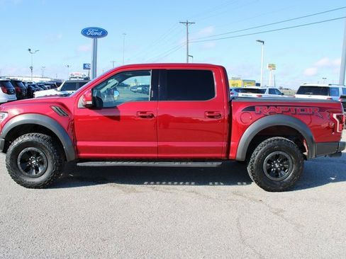 Used 2018 Ford F150 Raptor w/ Equipment Group 802A Luxury image 9