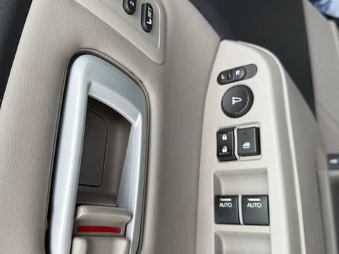 Used 2015 Honda Pilot Touring image 23