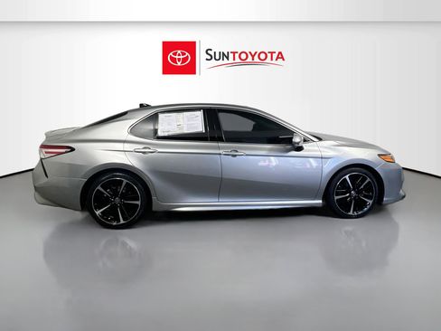 Used 2020 Toyota Camry XSE FWD image 2