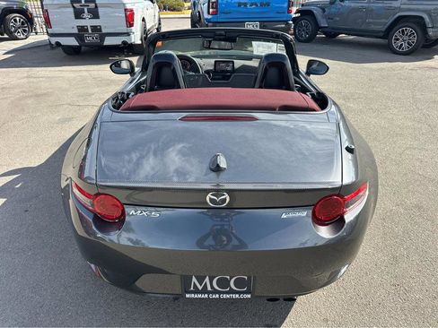 Used 2018 MAZDA MX-5 Miata Grand Touring image 10