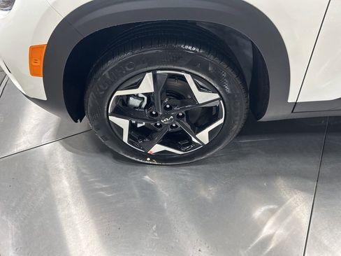 New 2026 Kia Seltos S image 29