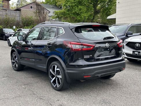 Used 2021 Nissan Rogue Sport SL w/ Premium Package AWD/4WD image 5