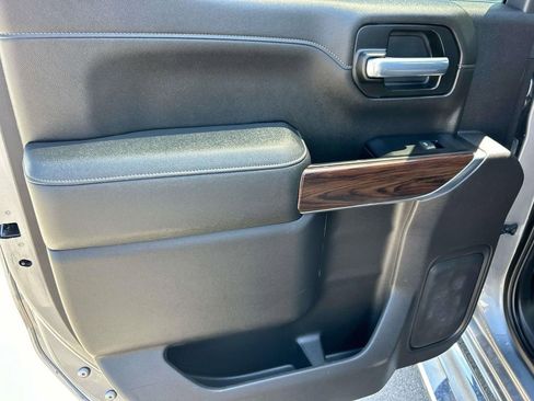 Used 2022 GMC Sierra 1500 SLT w/ SLT Premium Package image 23