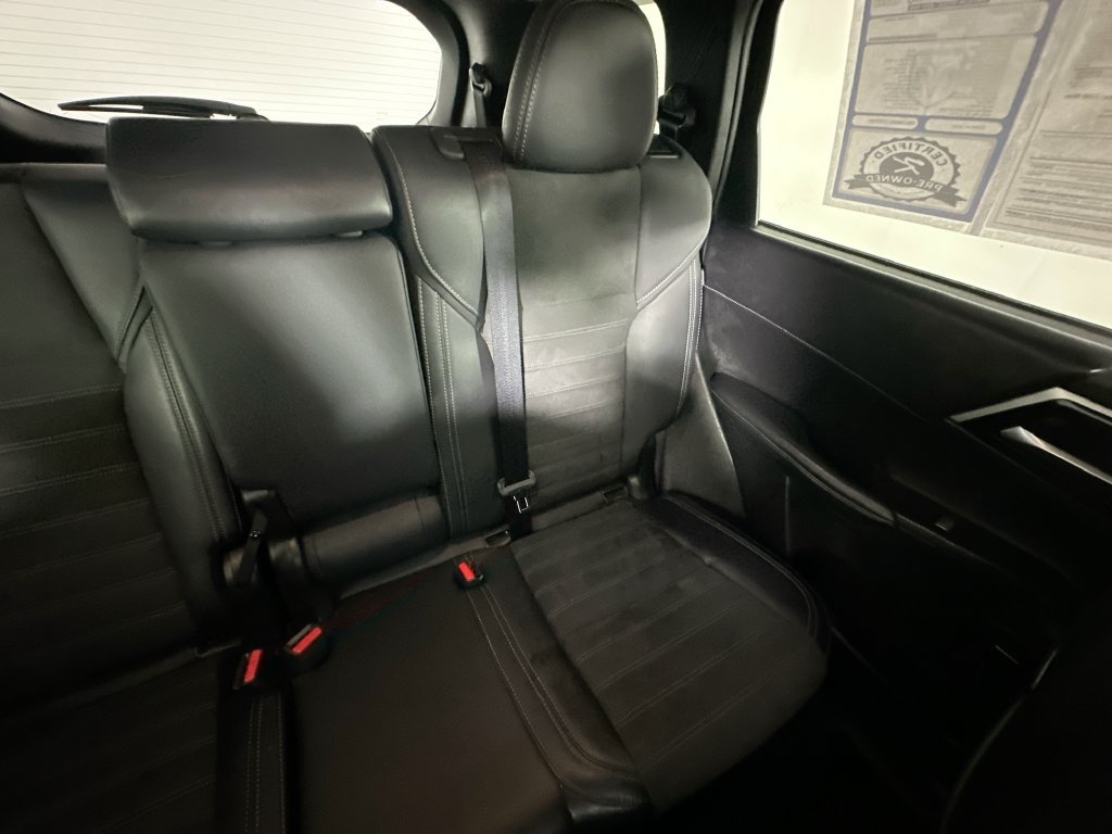 Used 2025 Mitsubishi Outlander SE AWD/4WD image 14