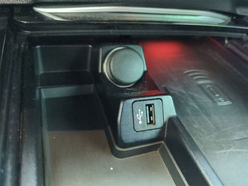 Used 2019 BMW Z4 sDrive30i w/ M Sport Package image 30