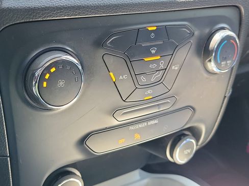 Used 2019 Ford Ranger XL RWD image 30