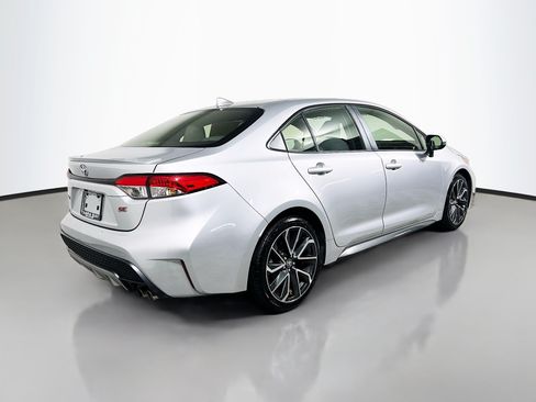 Used 2021 Toyota Corolla SE FWD image 4