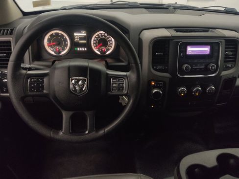 Used 2018 RAM 1500 Tradesman w/ Chrome Appearance Group AWD/4WD image 22