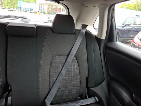 Certified 2023 Honda HR-V LX image 20