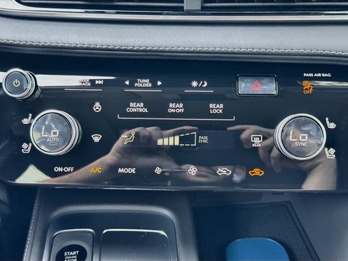 New 2027 INFINITI QX60 Luxe w/ Cargo Package FWD image 16