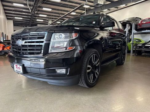 Used 2019 Chevrolet Tahoe Premier AWD/4WD image 13