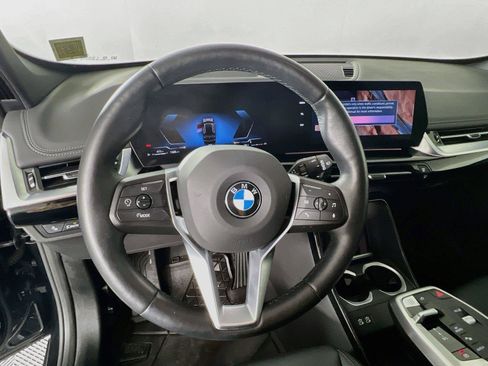 Used 2026 BMW X1 xDrive28i AWD/4WD image 12