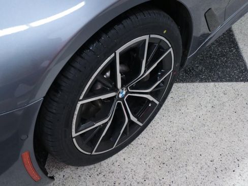 Used 2022 BMW 530i w/ M Sport Package RWD image 42