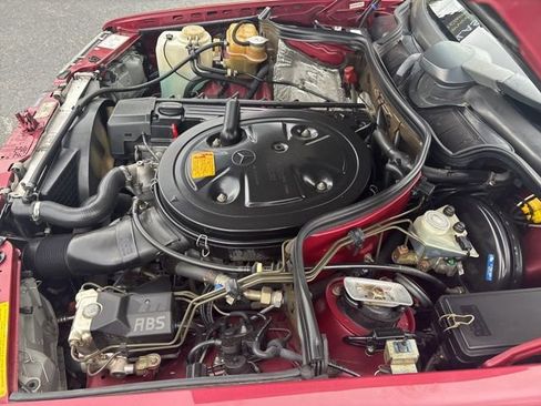 Used 1989 Mercedes-Benz 300 CE Coupe image 20