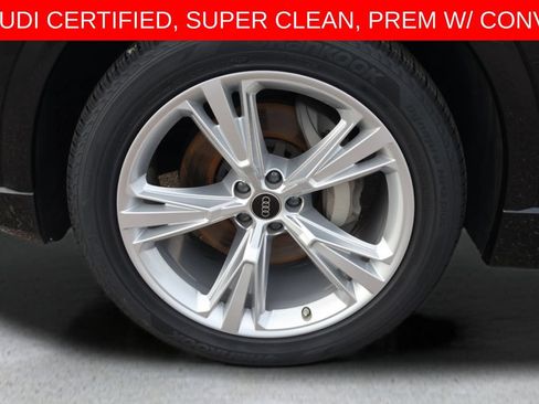Used 2023 Audi Q8 Premium w/ Convenience Package AWD/4WD image 9