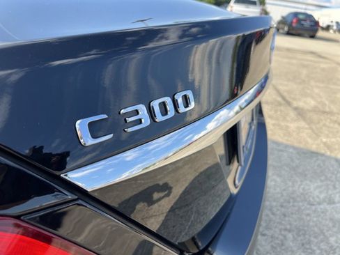 Used 2018 Mercedes-Benz C 300 4MATIC Sedan image 32