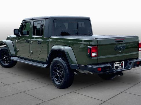 Used 2021 Jeep Gladiator Sport AWD/4WD image 11