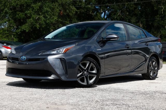Used 2019 Toyota Prius XLE FWD image 1