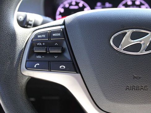 Used 2019 Hyundai Accent SE FWD image 16