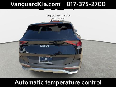 Certified 2024 Kia Sportage EX FWD image 8