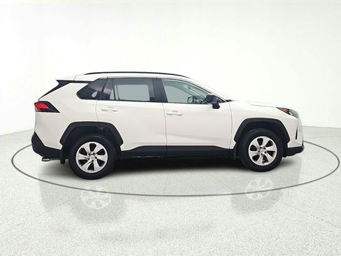 Used 2021 Toyota RAV4 LE AWD/4WD image 8