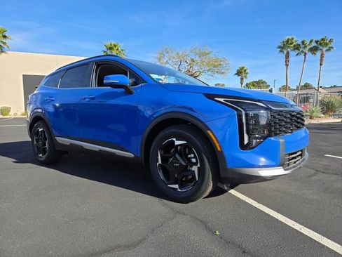 New 2026 Kia Sportage EX w/ EX Panorama Roof Package image 2