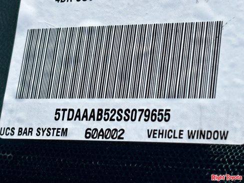 Certified 2025 Toyota Grand Highlander AWD image 33