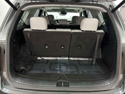 Used 2023 Hyundai Palisade SEL w/ Cargo Package image 37