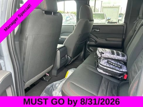 Used 2025 Nissan Frontier PRO-4X AWD/4WD image 27