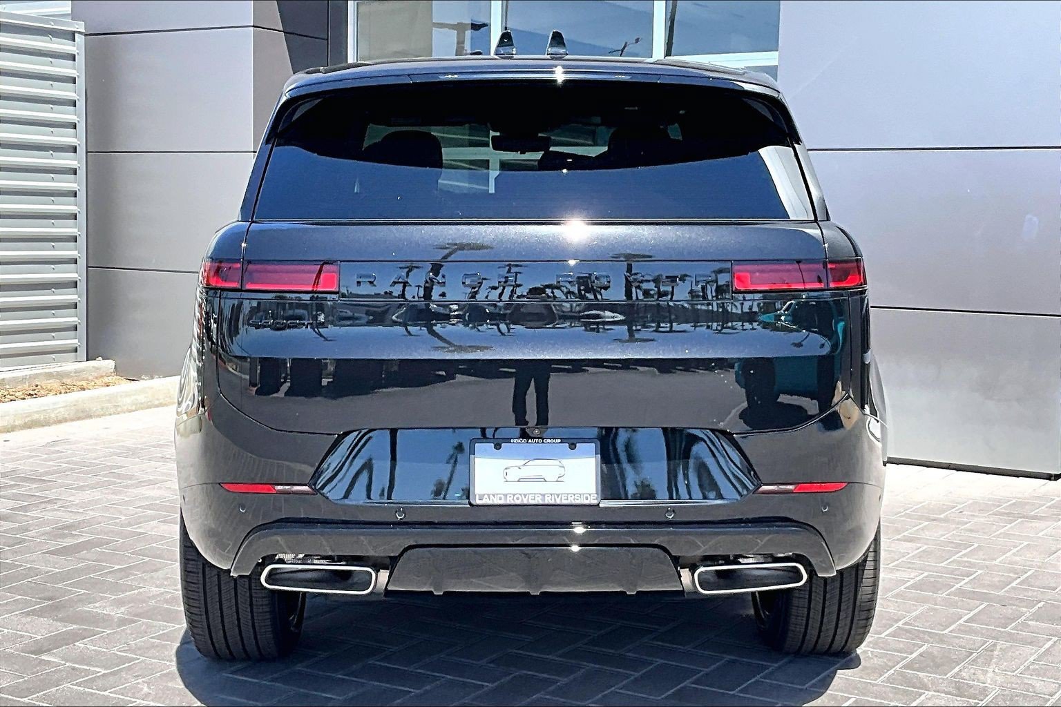 New 2027 Land Rover Range Rover Sport Dynamic SE AWD/4WD image 4