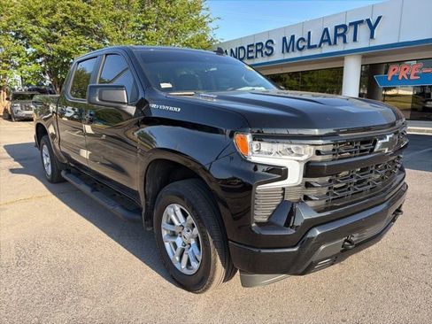 Used 2025 Chevrolet Silverado 1500 RST w/ Protection Package AWD/4WD image 2