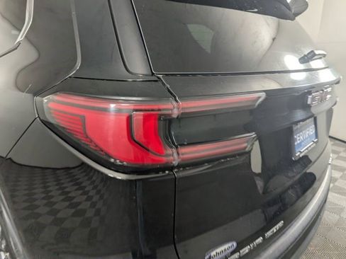 Certified 2025 GMC Acadia Elevation image 15