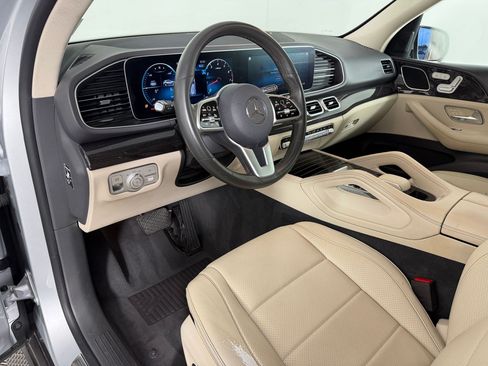 Used 2020 Mercedes-Benz GLE 350 image 4