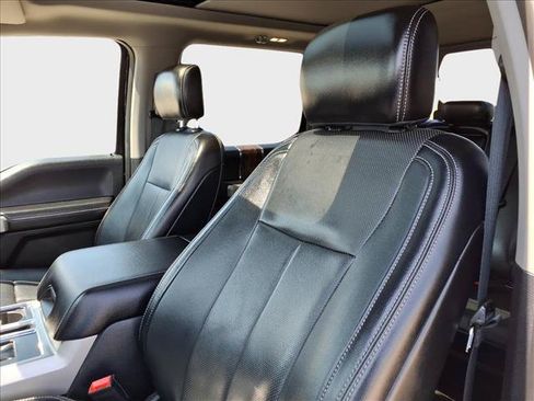 Used 2018 Ford F150 Lariat AWD/4WD image 17
