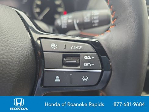 Used 2025 Honda HR-V Sport image 23