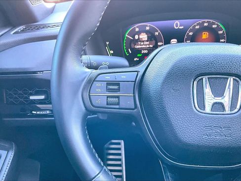 Used 2025 Honda Accord Sport image 20