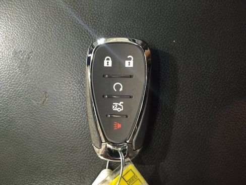 Used 2023 Chevrolet Malibu RS FWD image 32