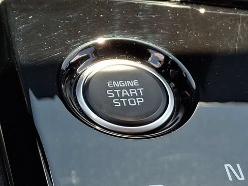 Certified 2023 Kia Sportage EX AWD/4WD image 24