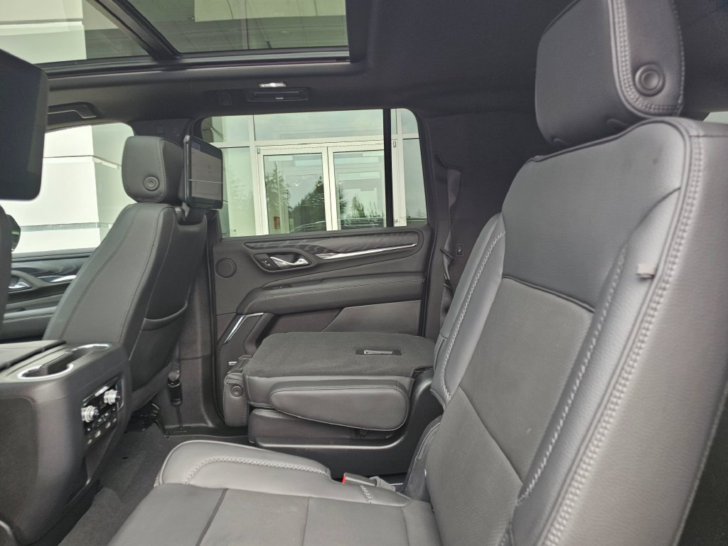 Used 2023 GMC Yukon XL Denali w/ Max Trailering Package AWD/4WD image 20