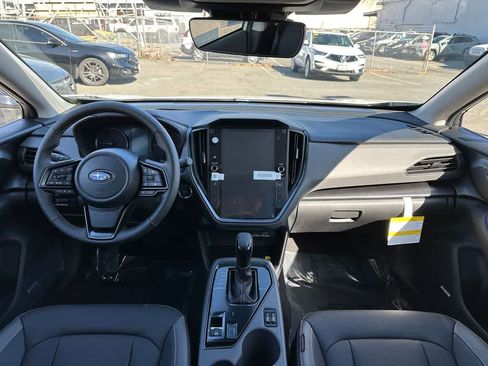 Certified 2025 Subaru Crosstrek 2.5i Limited w/ Crosstrek Mirror Package AWD/4WD image 10